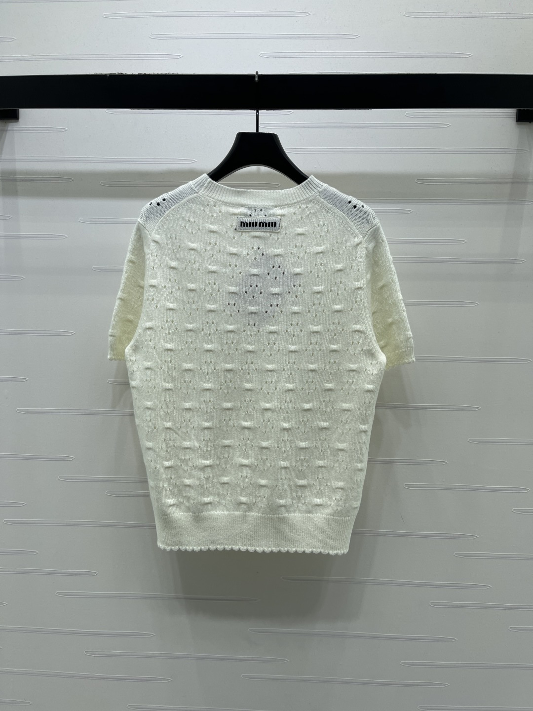 Women's short sleeves